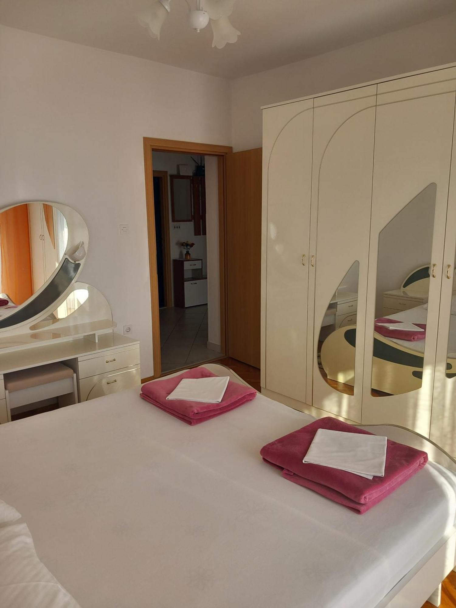 Apartman Tralje Zengg Kültér fotó