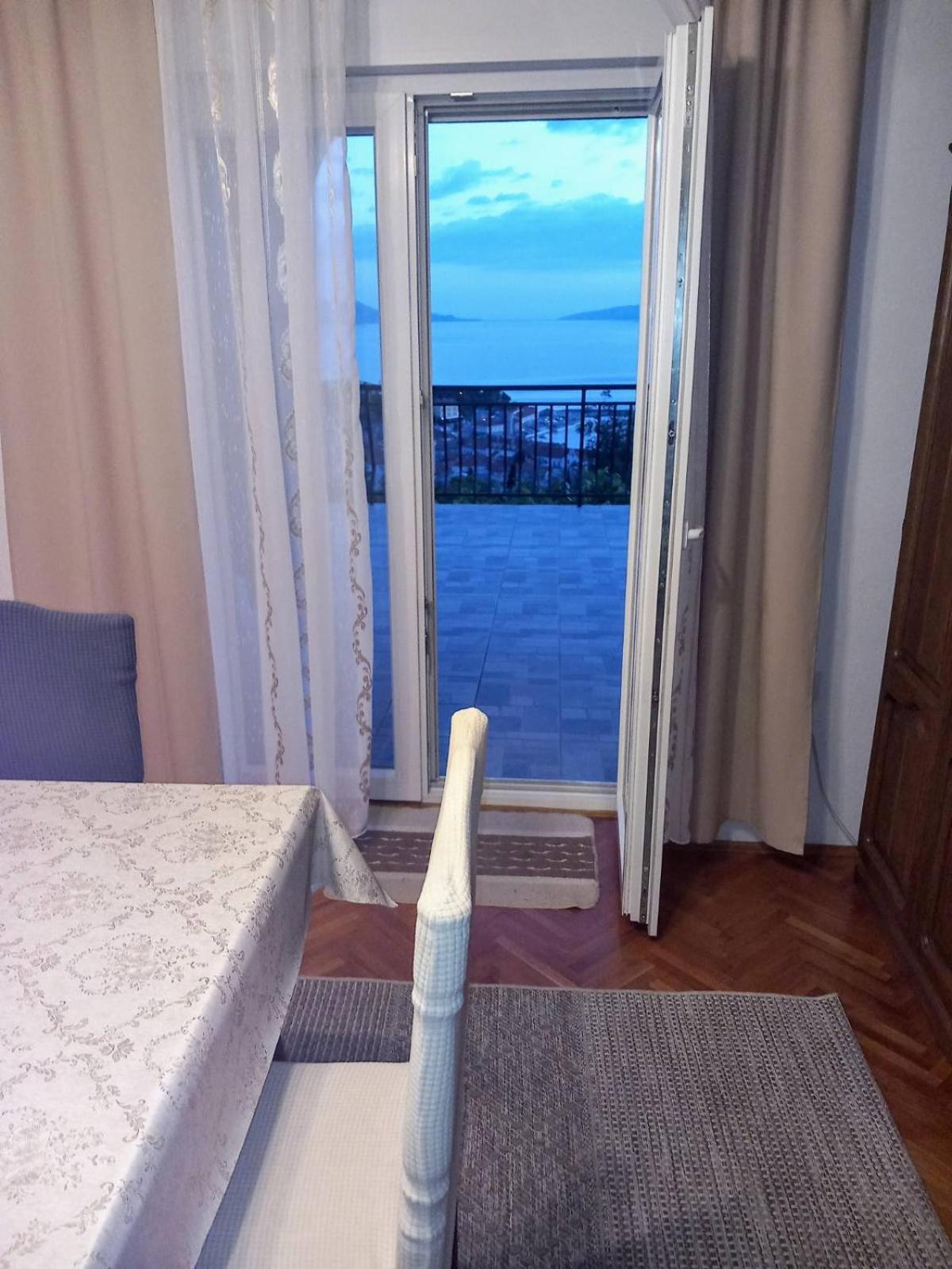 Apartman Tralje Zengg Kültér fotó