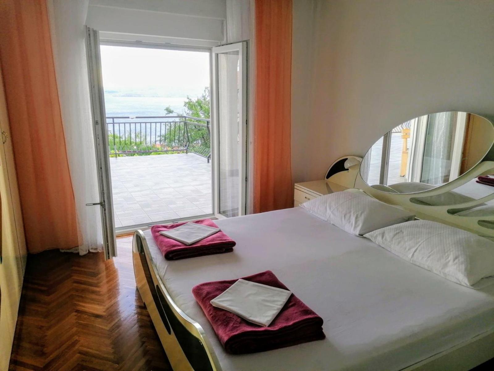 Apartman Tralje Zengg Kültér fotó